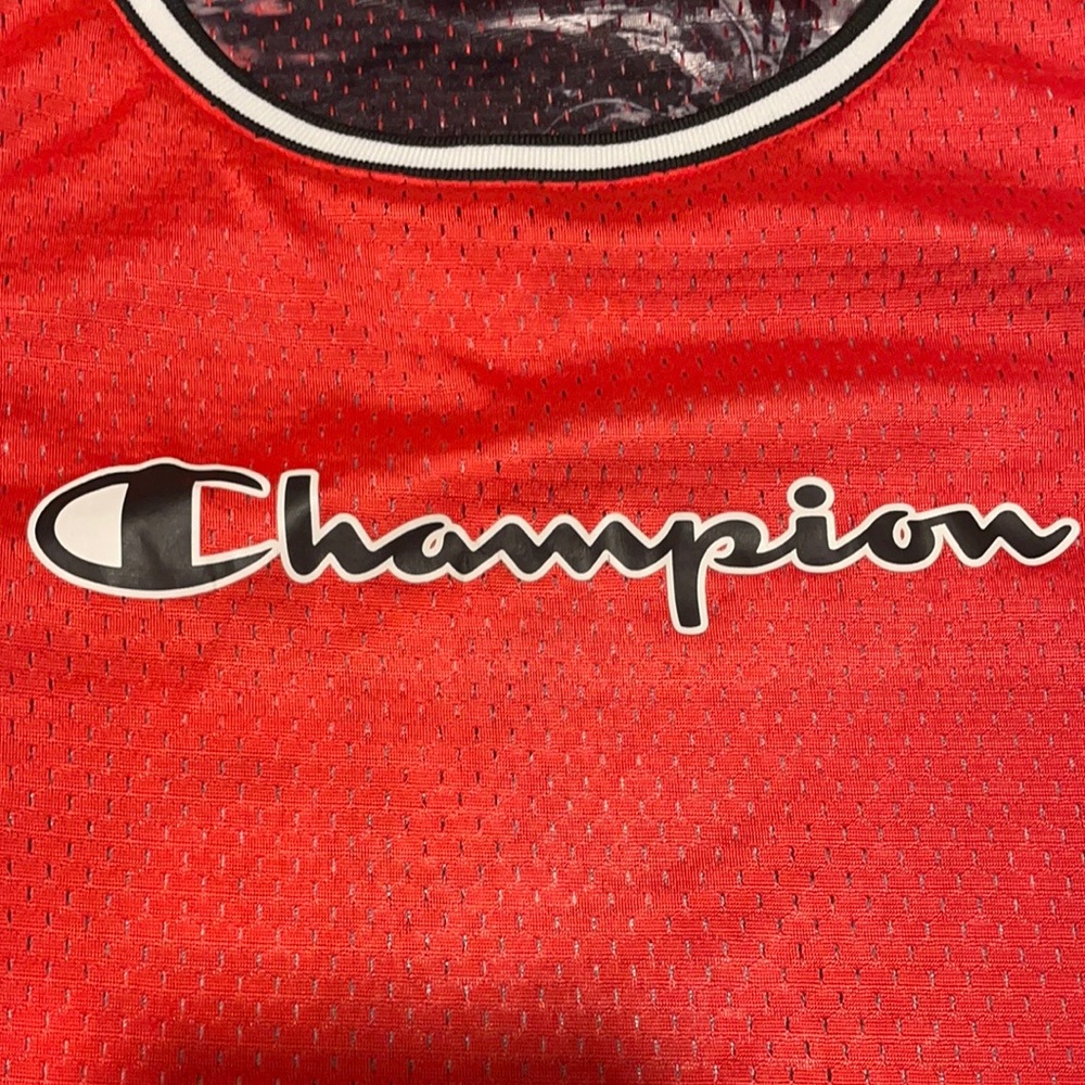 Woman’s Champion Reversible Crop Jersey - Picture 2 of 7